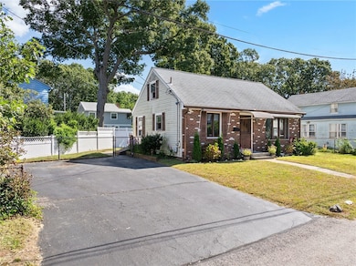 6 Park Square Ave, Riverside, RI 02915 - photo 4