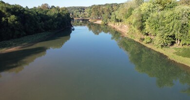 Parkway Dr, Saint Clair, MO 63077 - photo 4