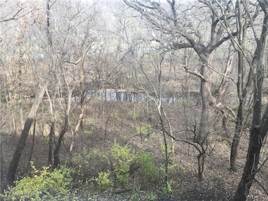 8400 Widmer Rd, Lenexa, KS 66215 - photo 2