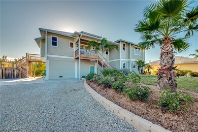 11424 Argentine Ct, Bokeelia, FL 33922 - photo 3