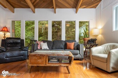 07-Living Room-7947