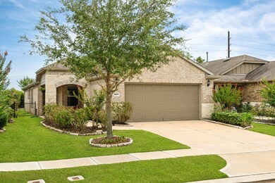 3207 Chimney Swift Ln, Booth, TX 77469 - photo 2