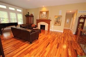 1221 Bayside Ct, Columbus, IN 47201 - photo 6