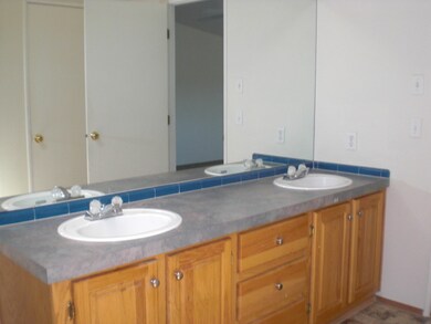 14805 121st St E unit 8, Puyallup, WA 98374 - photo 6