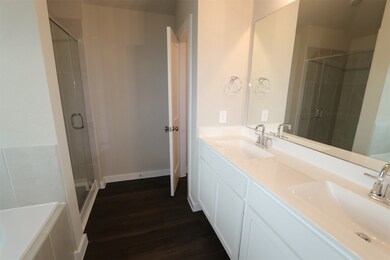 21810 Burgos Plaza Dr, Tomball, TX 77377 - photo 5