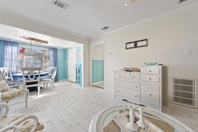 1603 Williams St, Pascagoula, MS 39567 - photo 5