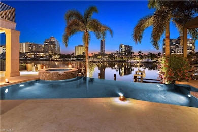 319 Devils Bight, Naples, FL 34103 - photo 2