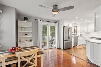 5 Meadowhill Ct unit 47, South Easton, MA 02375 - photo 3