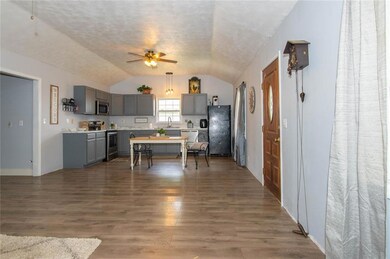 922 Oak St, Tipton, IN 46072 - photo 7