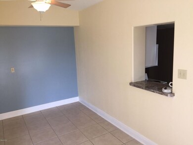 front apt dining