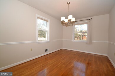 1304 Glenmont Rd, Baltimore, MD 21239 - photo 6