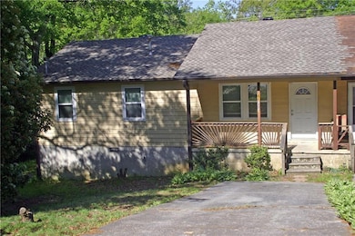 6694 Young Ct, Douglasville, GA 30134 - photo 6