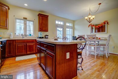 9429 Manor Forge Way unit 81, Owings Mills, MD 21117 - photo 2