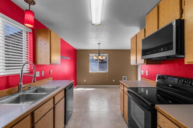 2024_08_26_1208_sw_28th_St_rdm-19