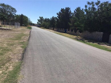 11630 Valle Lindo Dr, El Paso, TX 79927 - photo 7