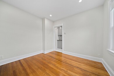 6 Davis Rd unit 6, Arlington, MA 02476 - photo 4