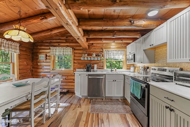 18 Hill Rd, Stockbridge, MA 01262 - photo 6