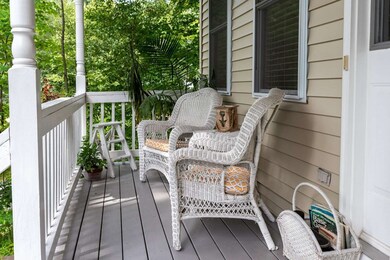 49 Lakeshore Dr, Hopkinton, MA 01748 - photo 5