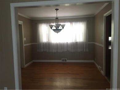 1731 Millerwood Dr, New Albany, IN 47150 - photo 4