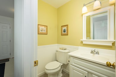 3634 Fieldcrest Ln (7 of 54)