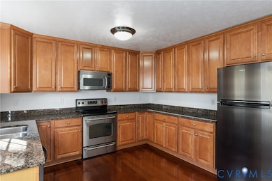 311 Robinson St unit 2, Ashland, VA 23005 - photo 6