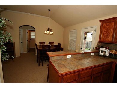 913 Barn Owl St, Norman, OK 73072 - photo 5