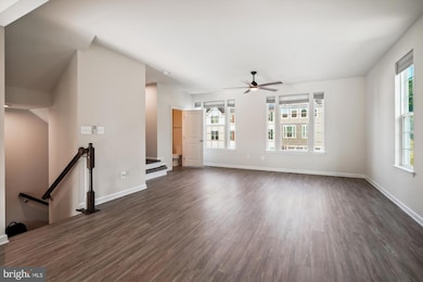 108 Crest Ct, Stafford, VA 22554 - photo 3