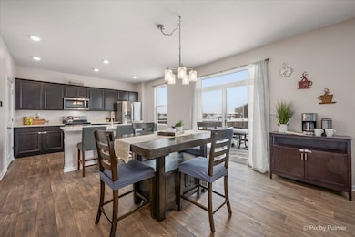 1482 Hollow Tree Ln, Hampshire, IL 60140 - photo 2