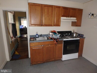 954 E 17th St, Wilmington, DE 19802 - photo 4