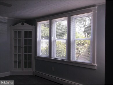 109 Franklin St, Swedesboro, NJ 08085 - photo 3