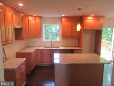 400 Edgewood Dr, Ambler, PA 19002 - photo 6