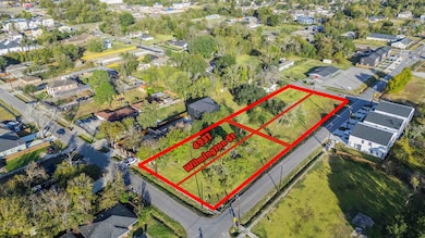 4931 Wilmington St, Houston, TX 77033 - photo 5