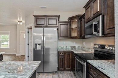 3122 Pinot Way-05