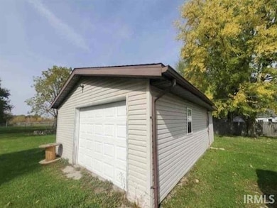 402 S Angle St, Dunkirk, IN 47336 - photo 5