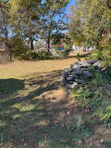 8 Rayland Rd, Newburgh, NY 12550 - photo 7