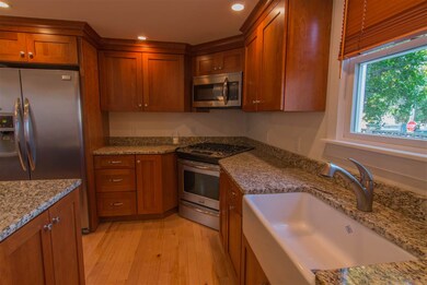 362 Hanover St unit 2, Portsmouth, NH 03801 - photo 5