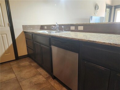 18201 Manera Way, Edmond, OK 73012 - photo 7