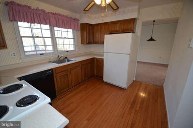 5156 Cedarlea Dr, West River, MD 20778 - photo 6