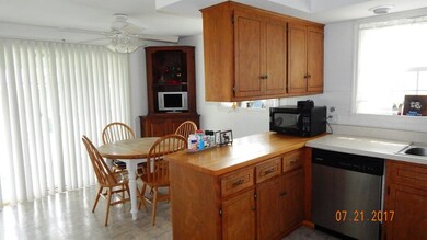 30021 S Klemme Rd, Beecher, IL 60401 - photo 6