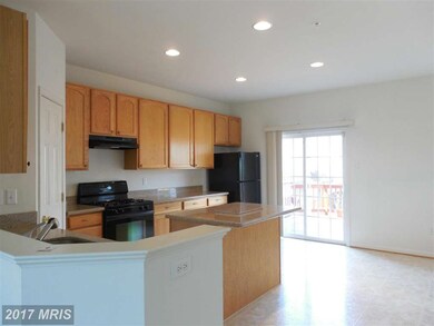 2610 Lotuswood Ct, Odenton, MD 21113 - photo 6