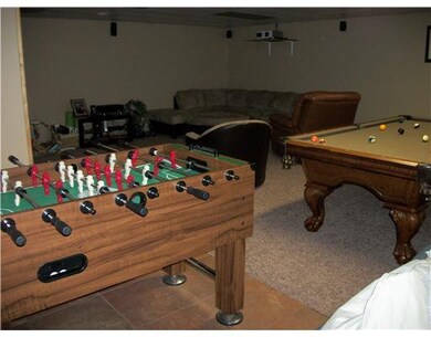 Family Room. HUGE LOWER LEVEL GAMERM/ MEDIA