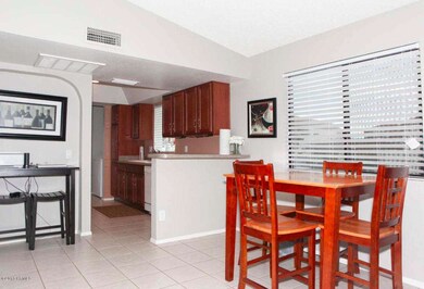 2940 N Oregon St unit 2, Chandler, AZ 85225 - photo 7