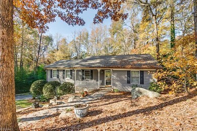 1029 Oakmont Dr, Asheboro, NC 27205 - photo 2