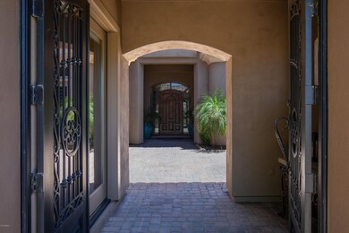 005_Entry