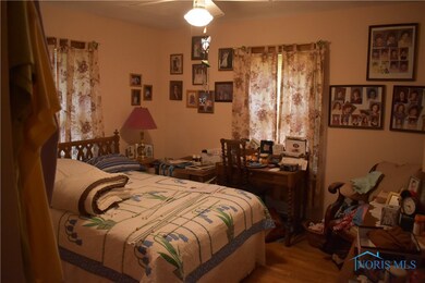 516 Riverside Dr, Woodville, OH 43469 - photo 4