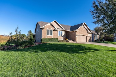 10307 W Westlakes Ct, Wichita, KS 67205 - photo 3