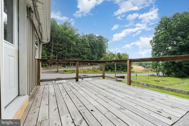 7456 Spring Rd unit APARTMENT, New Bloomfield, PA 17068 - photo 4