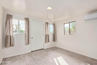 422 E Wagoner Rd, Phoenix, AZ 85022 - photo 5