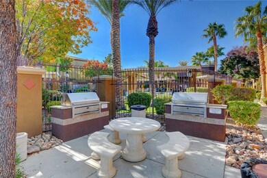 unlisted-address, Henderson, NV 89052 - photo 4