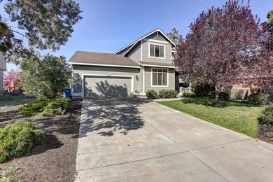 62977 Desert Sage Ct, Bend, OR 97701 - photo 2